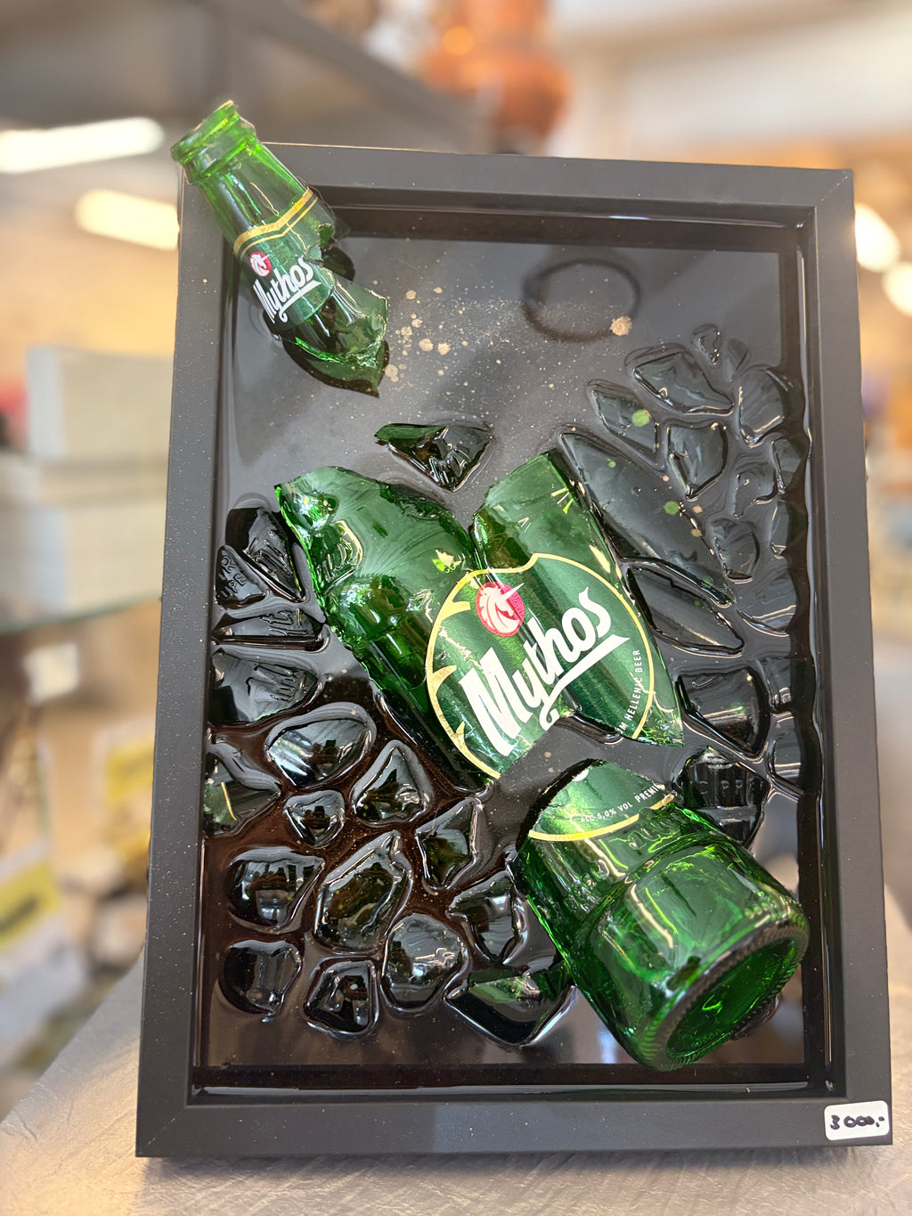 Mythos - Broken Bottle Art