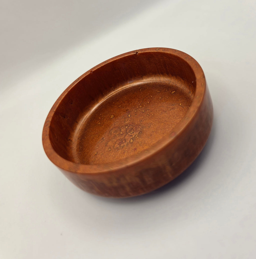 Dekorativ skål bronze