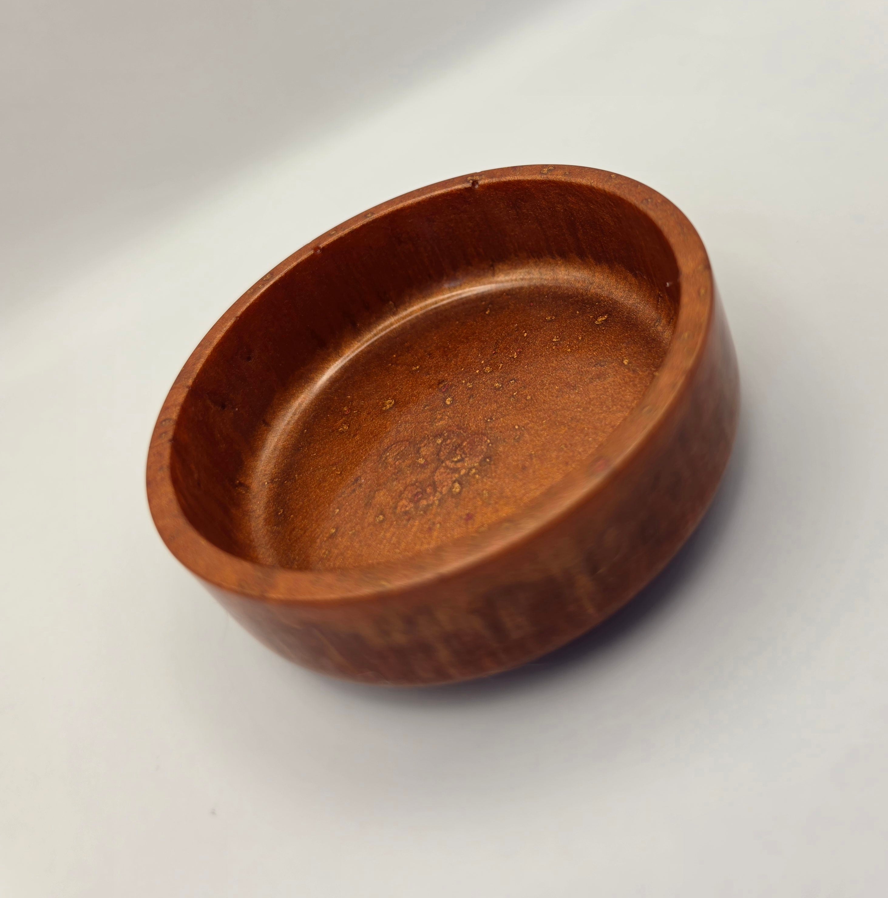 Dekorativ skål bronze