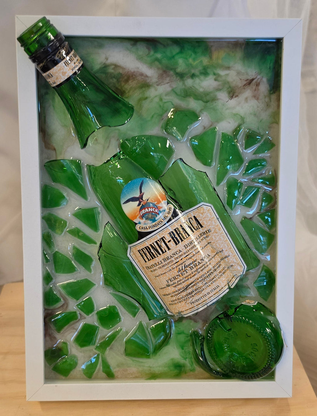 Fernet Branca hvit - Broken Bottle Art