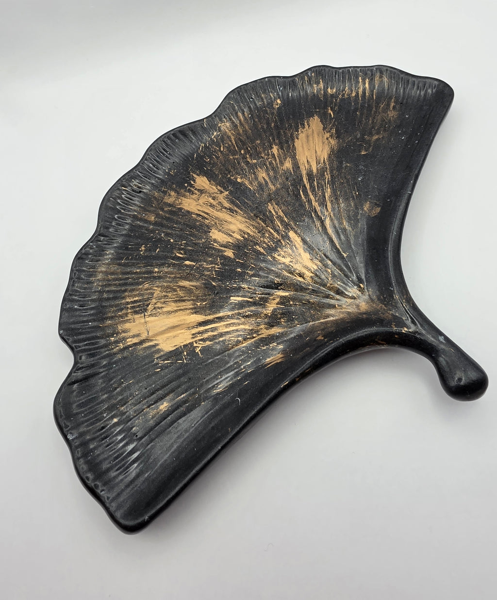 Dekorfat Ginkgo | Sort & Gull